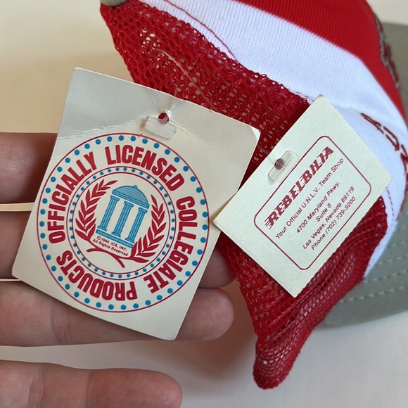 Vintage UNLV Runnin Rebbels AJD Lucky Stripes Mesh Snapback / 1984 / NEW - Picture 2 of 6